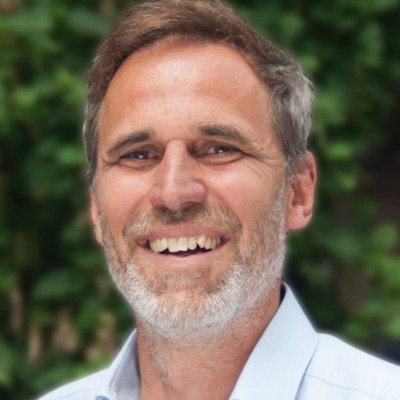 wie alt ist simon raiser